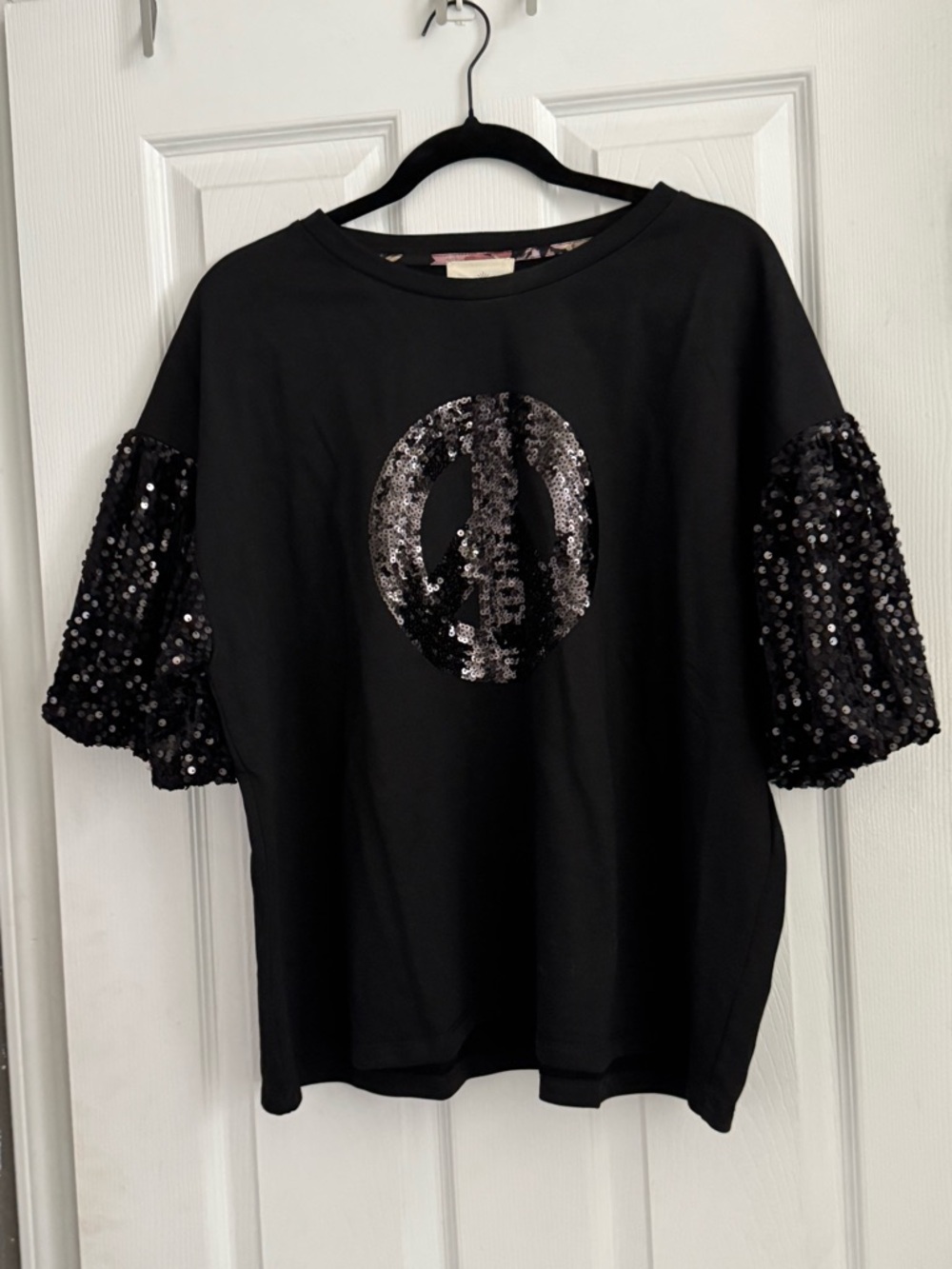 Umgee Black Sequin Peace Sign Puff Sleeve Sweatshirt